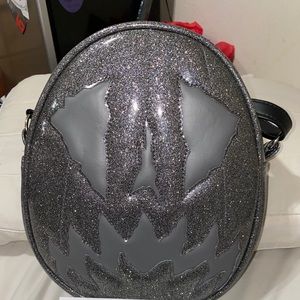 Love pain and stitches